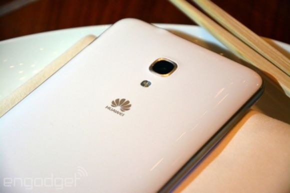 CES 2014: фаблет Huawei Ascend Mate 2 представлен официально