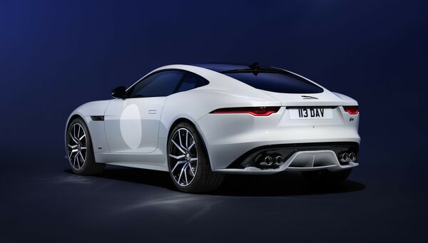 Представлен Jaguar F-Type ZP Edition — последний спорткар компании с ДВС