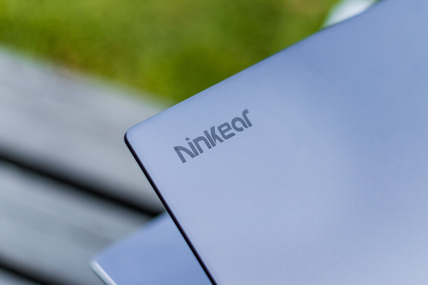 Обзор Ninkear A16: тёмная лошадка среди мощнейших ноутбуков с Ryzen 7 — Внешний вид и эргономика. 2