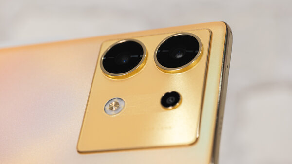 Круто фотографирует на 108 Мп и тащит все игры. Обзор Infinix Zero 30 5G