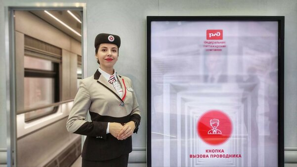 В России показали новый вагон СВ с длинными полками и закрытыми шкафчиками