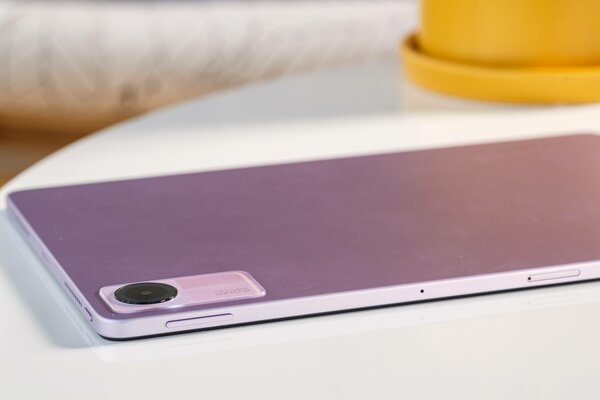 Дешёвый, но хороший планшет Xiaomi для фильмов: обзор Redmi Pad SE — Дизайн и эргономика. 5