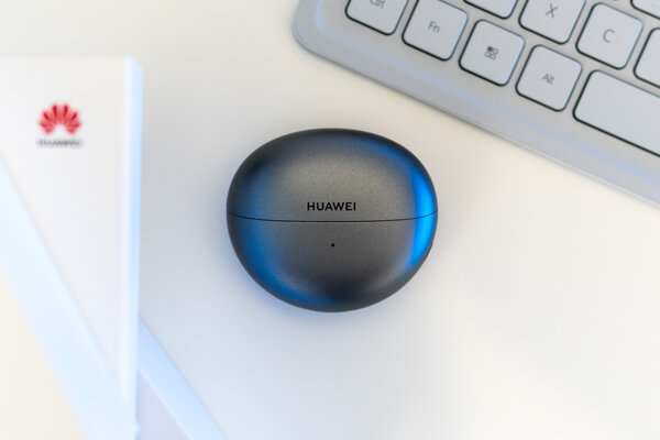 Серьги-наушники — это странно, но продуманно и удобно. Обзор Huawei FreeСlip — Дизайн и эргономика. 1