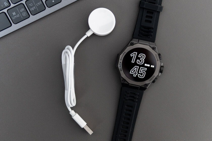 Геймерские часы Xiaomi со встроенным ChatGPT. Это дешёвый кошмар — обзор Black Shark S1 Pro — Автономность и зарядка. 1
