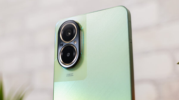 Таким должен быть недорогой смартфон в 2024 году: обзор realme C67 — Камеры. 2