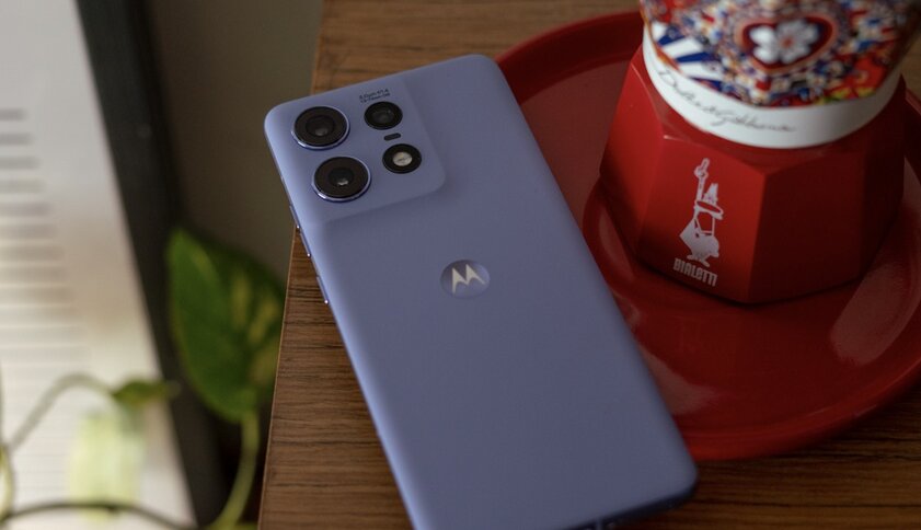 Представлен уникальный Motorola Edge 50 Pro: это первый смартфон в мире с сертификатом Pantone