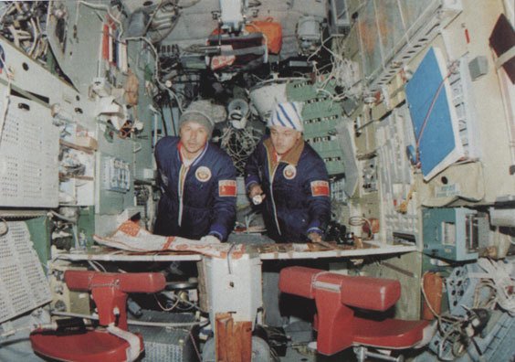 Как СССР совершил одну из сложнейших космических миссий «Салют-7»