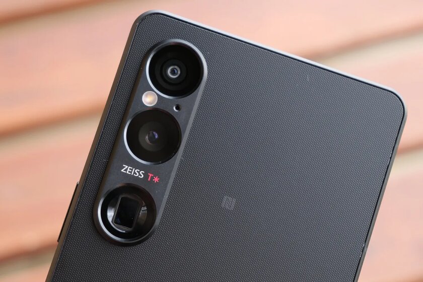 Sony уже не та — сдалась? Обзор Xperia 1 VI с изменившимися приоритетами — Камеры. 1