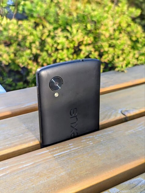 Сквозь года: неделя с Nexus 5 в 2024 на что сегодня способен флагман из 2013?