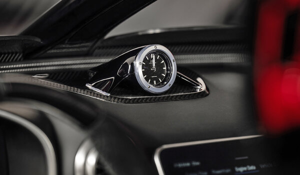 Представлен Mercedes-AMG PureSpeed — первая модель коллекционной линейки Mythos Series