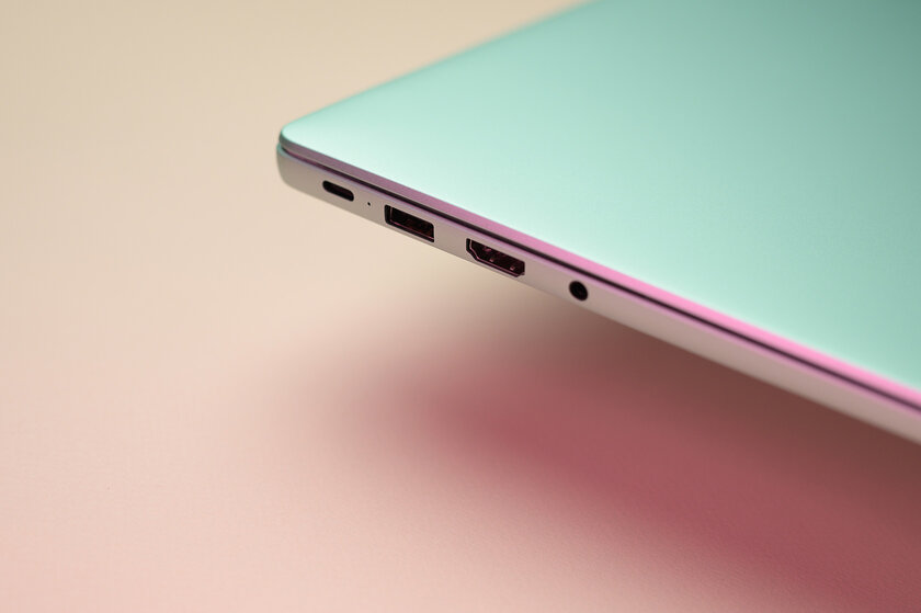 Тонкий, лёгкий и невероятно мощный: обзор Huawei MateBook 14 2024 — Дизайн корпуса. 1
