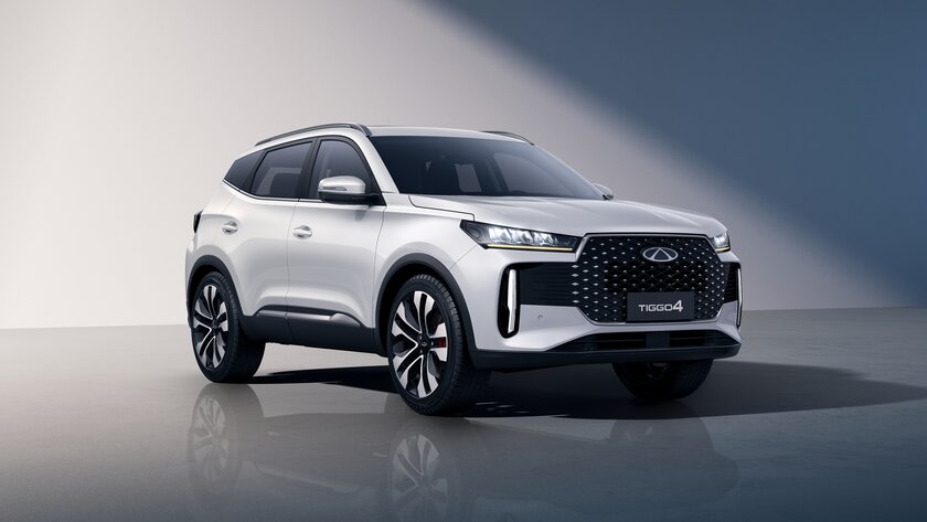 Chery скоро представит в России совершенно новый Tiggo 4. Что о нём известно