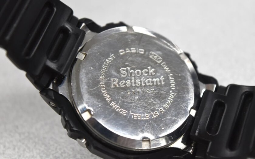 Casio выпустила новые часы — точную копию культовых G-Shock 1983 года