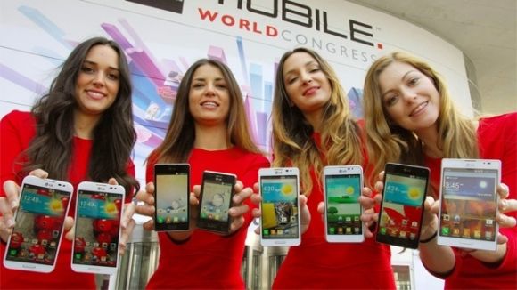 LG попала в тройку крупнейших  продавцов смартфонов по выручке
