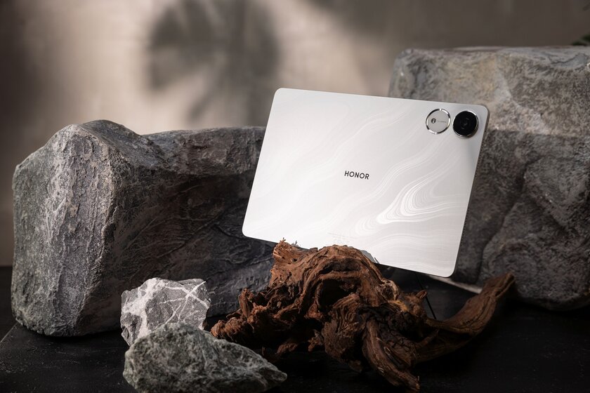 В российских магазинах появился ударопрочный планшет HONOR Pad V9 с мощными ИИ-инструментами