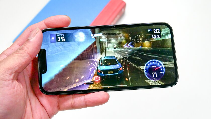 Обзор iPhone 16e (против iPhone 16 и Pixel 8a): хейтеры обрадуются, фанаты тоже — Производительность. 1