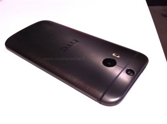 Новые фотографии HTC One