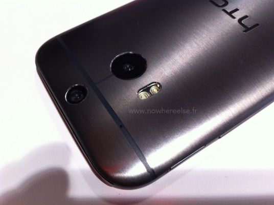 Новые фотографии HTC One
