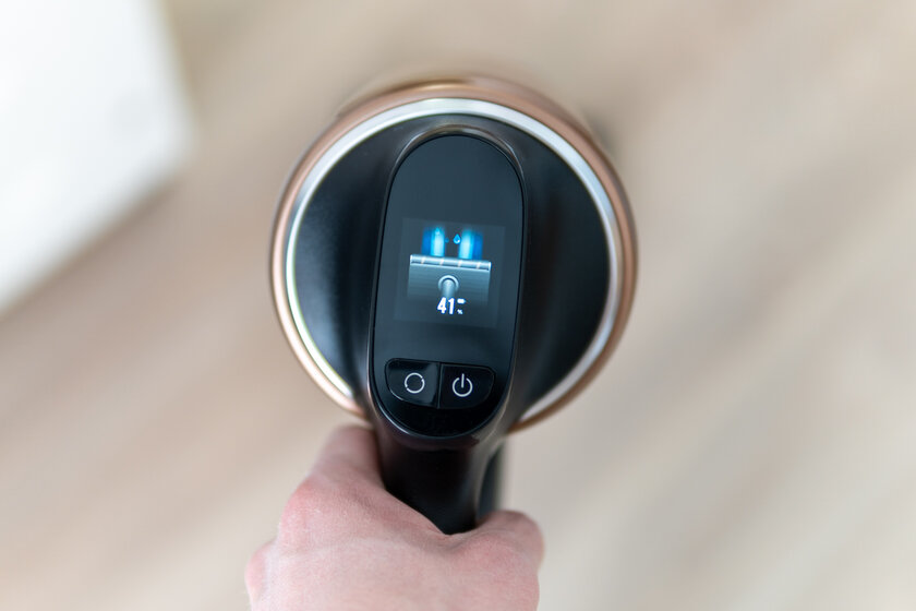 Этот вертикальный пылесос заменяет моющий. Обзор Dreame Z20 AquaCycle — Влажная уборка как у моющего. 6