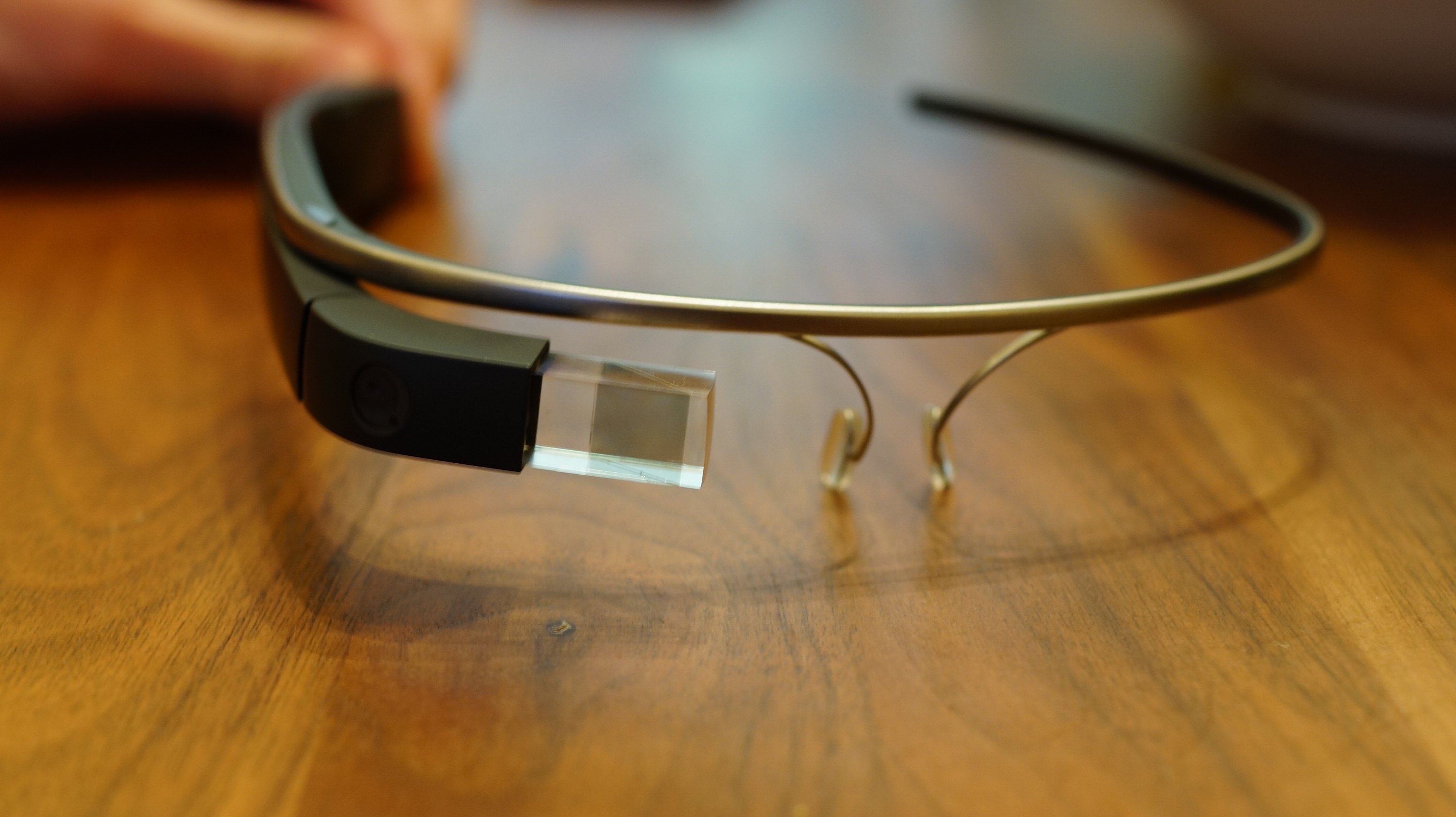 Google glass фото