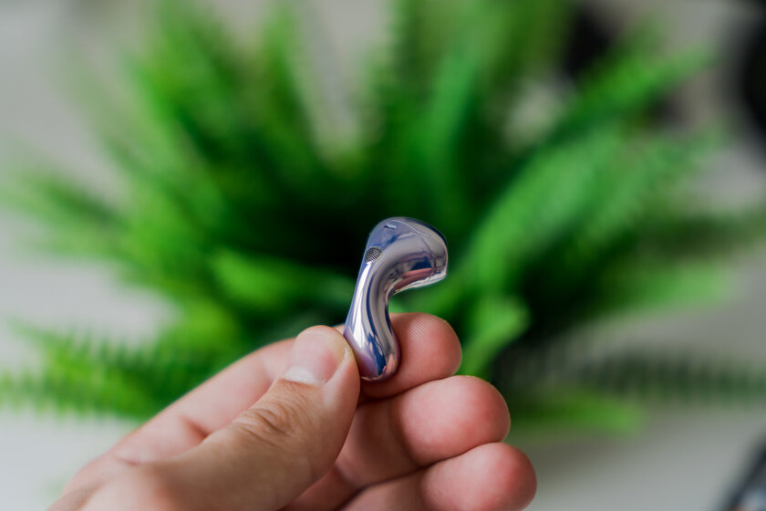 Тестирую наушники, похожие на капли воды: обзор HUAWEI FreeBuds 6 — Звучание, микрофон и шумоподавление. 2
