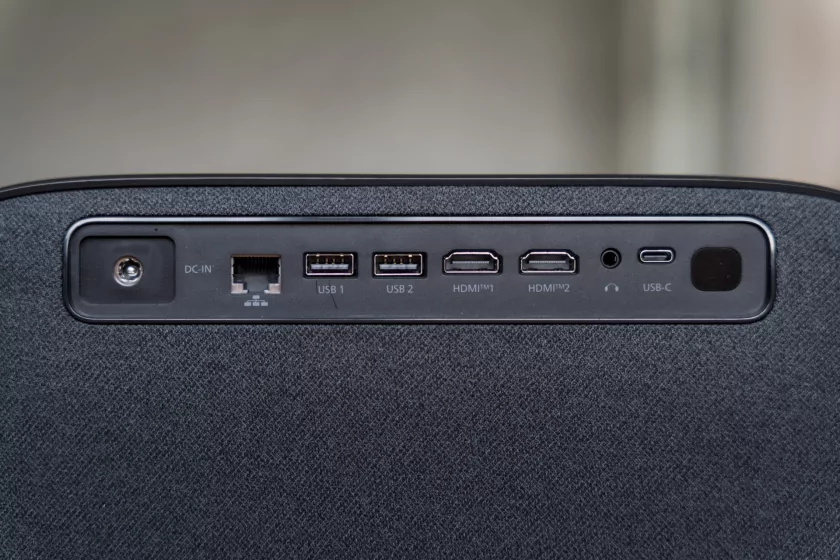 Кинотеатр больше не нужен с этим проектором: обзор DIGMA DP-FHD800A — Внешний вид и комплектация. 7