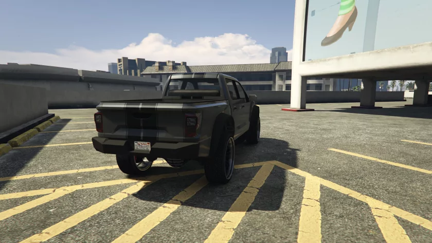 Сравниваем автомобили из GTA VI с такими же в GTA V: от ржавых развалюх до суперкаров
