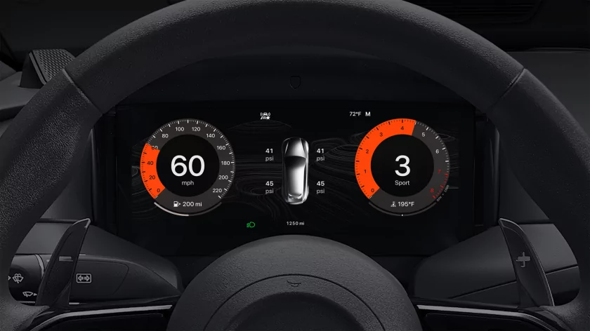 Apple представила CarPlay Ultra — когда iPhone управляет всем, от климата до тахометра