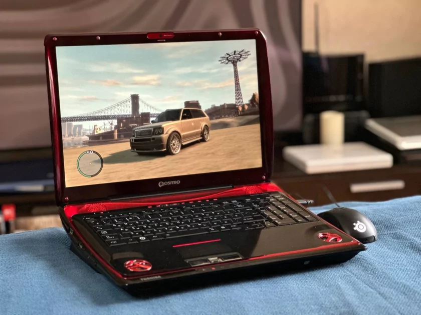 Зачем ждать Grand Theft Auto VI, если можно взять два ноутбука и получить GTA 7?