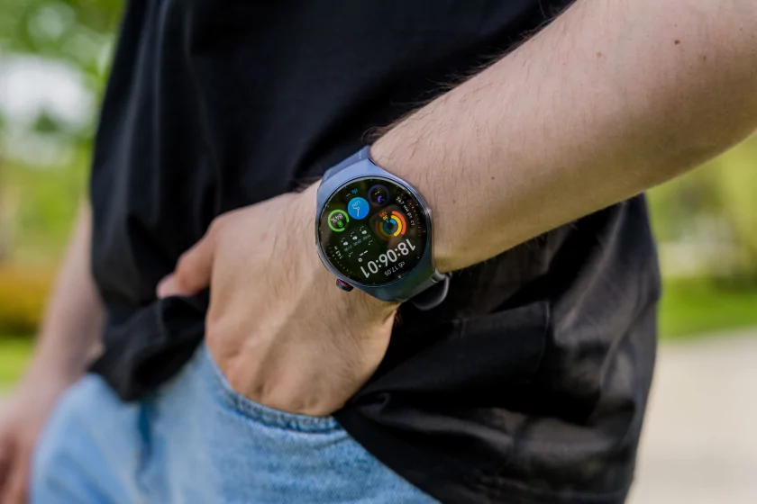 К этому шли 10 лет: обзор умных часов HUAWEI WATCH 5 — медицинская лаборатория на руке — Внешний вид. 3
