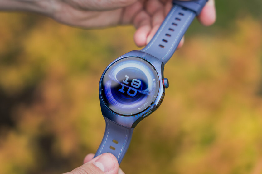 К этому шли 10 лет: обзор умных часов HUAWEI WATCH 5 — медицинская лаборатория на руке — Внешний вид. 1