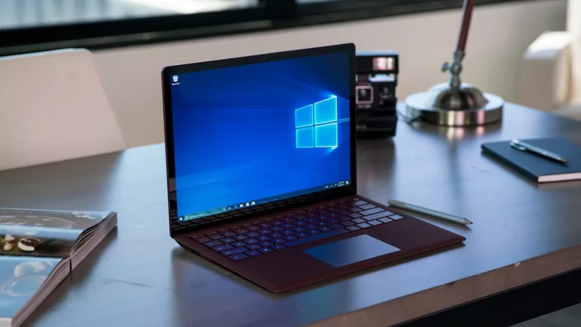 Microsoft спасла Windows 10 от циклических перегрузок: это был баг последнего патча