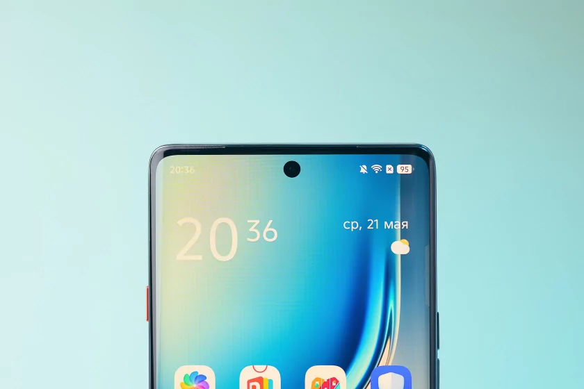 Недорогой смартфон с ИИ, модным корпусом и 144 Гц: обзор TECNO CAMON 40 Pro 5G