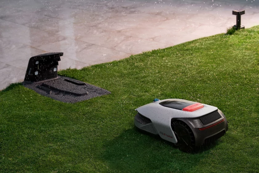Робот-газонокосилка из будущего! Dreame Roboticmower A1 Pro косит по расписанию и сигналит при краже