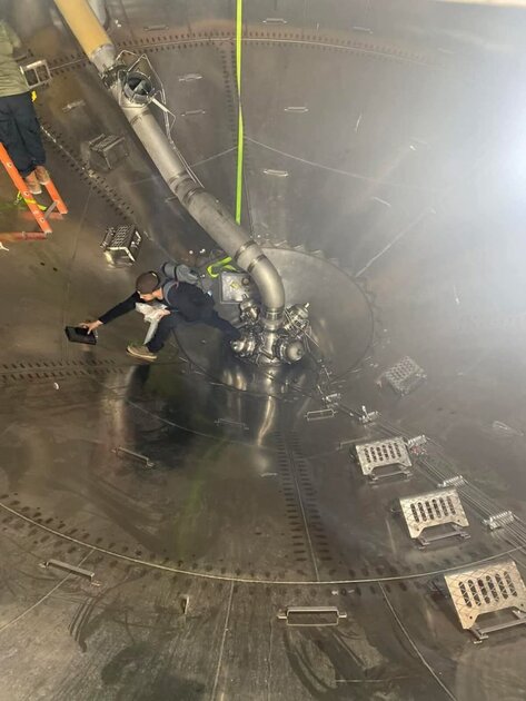 Внутренности корабля Starship. Ещё одно фото внутри