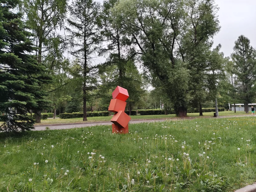 Я не поверил глазам, это невозможный смартфон. Обзор iQOO Z10 на 7300 мА⋅ч — тонкий (!) и мощный — Камеры. 4