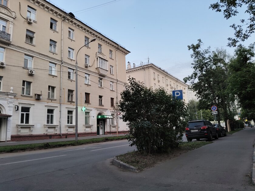 Я не поверил глазам, это невозможный смартфон. Обзор iQOO Z10 на 7300 мА⋅ч — тонкий (!) и мощный — Камеры. 12