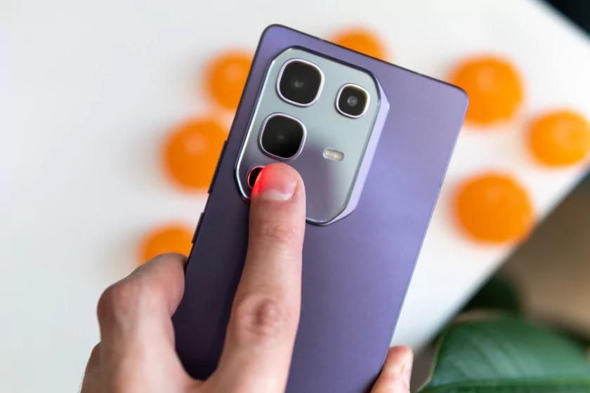 Удивил! Пульсометр, DeepSeek и стабилизатор в недорогом смартфоне — обзор Infinix Note 50 Pro — Дизайн. 5