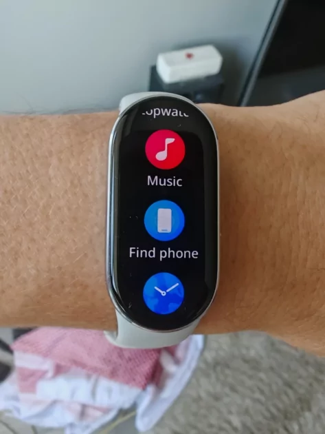 Это лучший Mi Band из всех — исправили главную проблему. Обзор Xiaomi Smart Band 10 — Умные функции, фитнес и мониторинг здоровья. 4