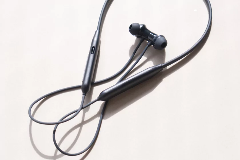 Если брать наушники для спорта, то только такие. Обзор OnePlus Bullets Wireless Z3