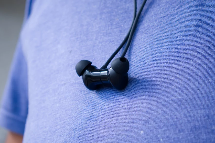 Если брать наушники для спорта, то только такие. Обзор OnePlus Bullets Wireless Z3 — Дизайн. 1