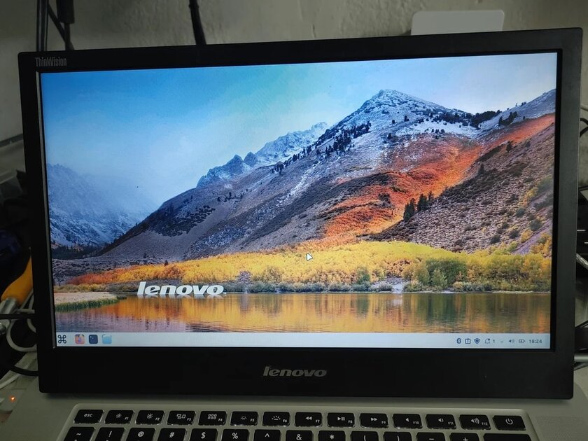 Инженер показал свой Pronovo Macpad — MacBook с монитором от Lenovo