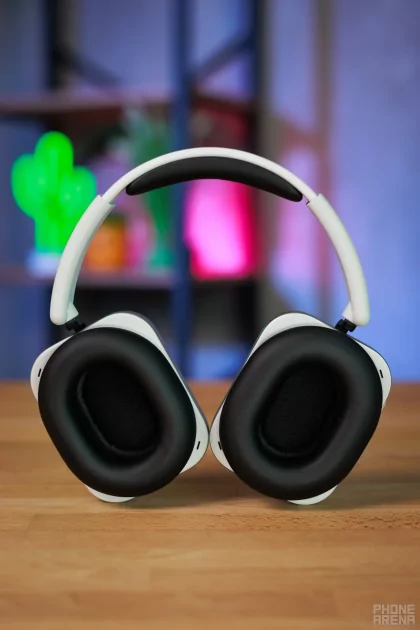Странные, полноразмерные, классные, уникальные — обзор наушников Nothing Headphone (1) — Дизайн. 2