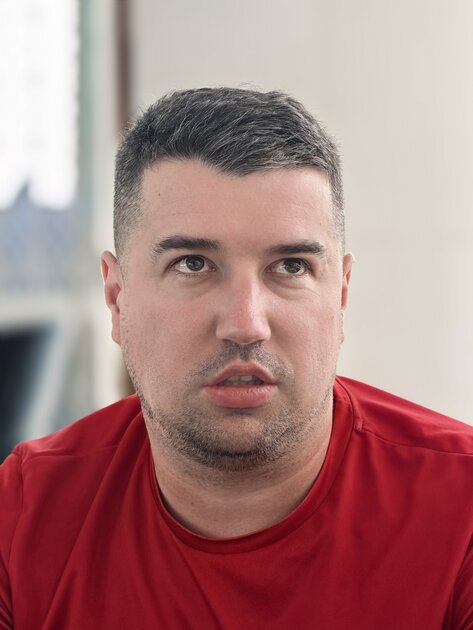 Универсальный телевик и классные портреты: оцениваю фотовозможности HUAWEI Pura 80 Ultra