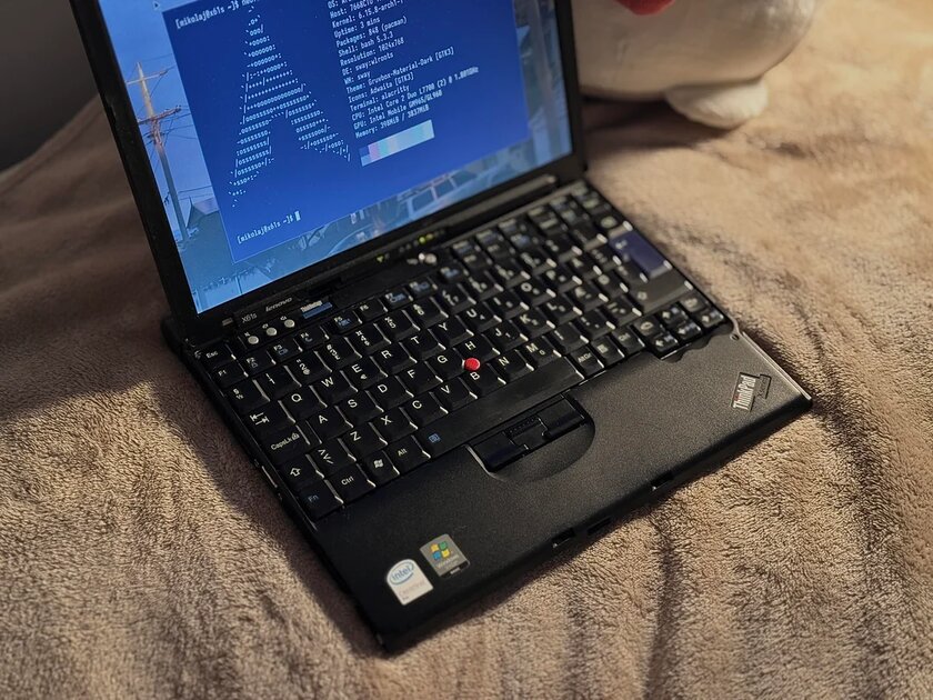 Берём ThinkPad, добавляем Linux — получаем надёжного компаньона на каждый день