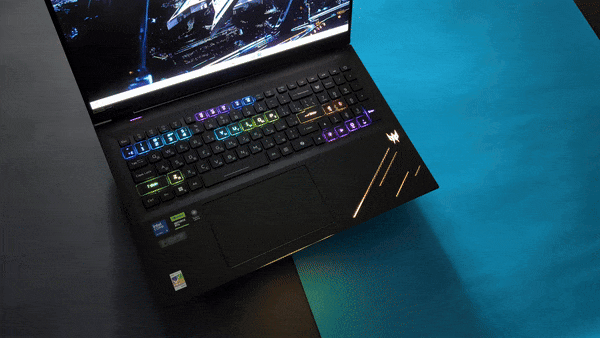 Обзор игрового ноутбука Acer Predator Helios 18 AI: Core Ultra 9, RTX 5080 и 128 ГБ ОЗУ — Дизайн, порты и ввод. 9