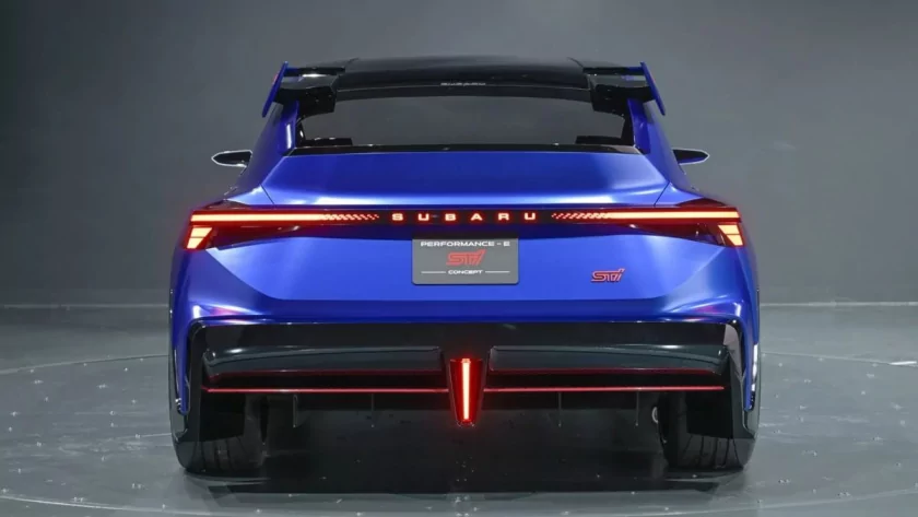 Возвращение легенды: Subaru показала два новых концепта STI — бензиновый и электрический