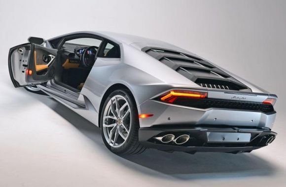 Lamborghini Huracan - что он тут делает?