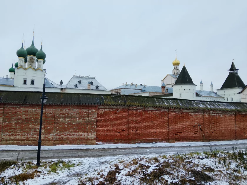 Недорогой смартфон с ёмкой батареей и достойным дисплеем: обзор realme P3 Lite — Качество снимков. 8