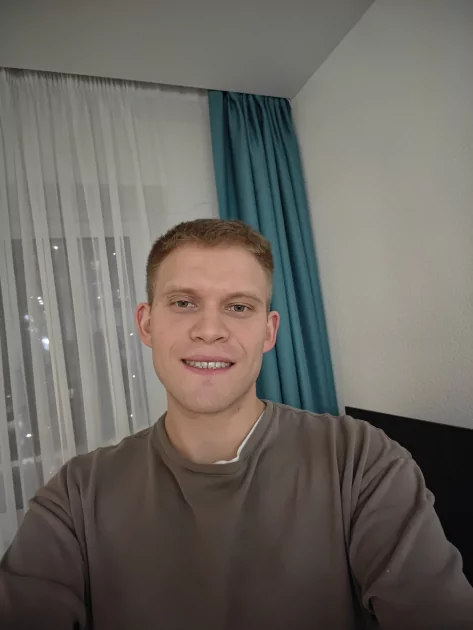 Мощный чип, Android 16 и 7400 мАч: обзор доступного флагмана OnePlus 15R — Качество снимков. 36